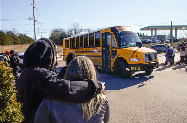 Joven hispana es asesinada tras tiroteo en una escuela de Nashville