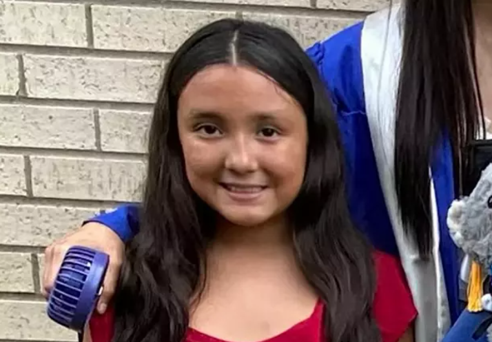 Niña de 11 años se suicida en Texas. Su madre dice que era acosada por el estatus migratorio de su familia