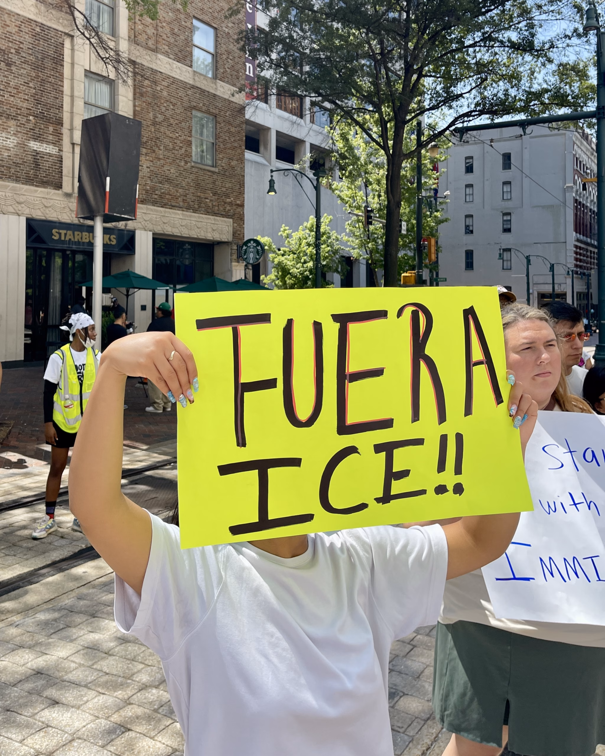 ICE tendrá acceso a casi 80 millones de personas inscritas en Medicaid para localizar inmigrantes que vivan en el país ilegalmente
