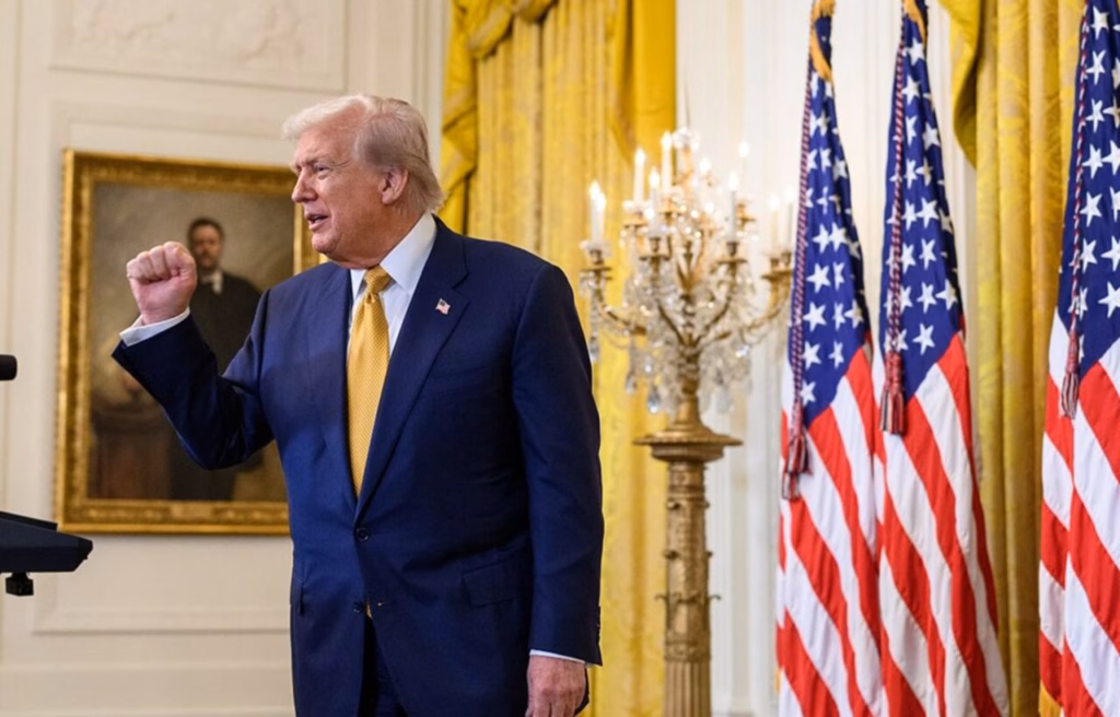 Trump celebra los aranceles: «Hacen que EE UU sea grande y rico de nuevo»