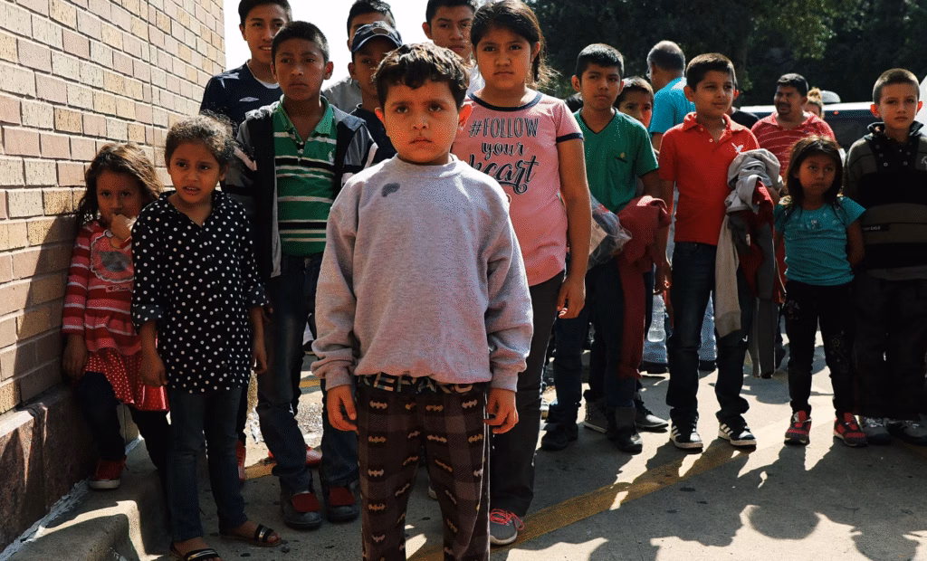 Gobierno de Trump planea enviar a cientos de niños guatemaltecos bajo custodia de regreso a su país de origen