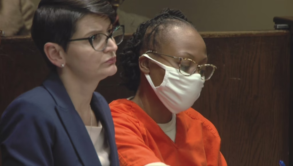 Mujer que mató a pastor en Memphis sentenciada a casi 21 años de prisión