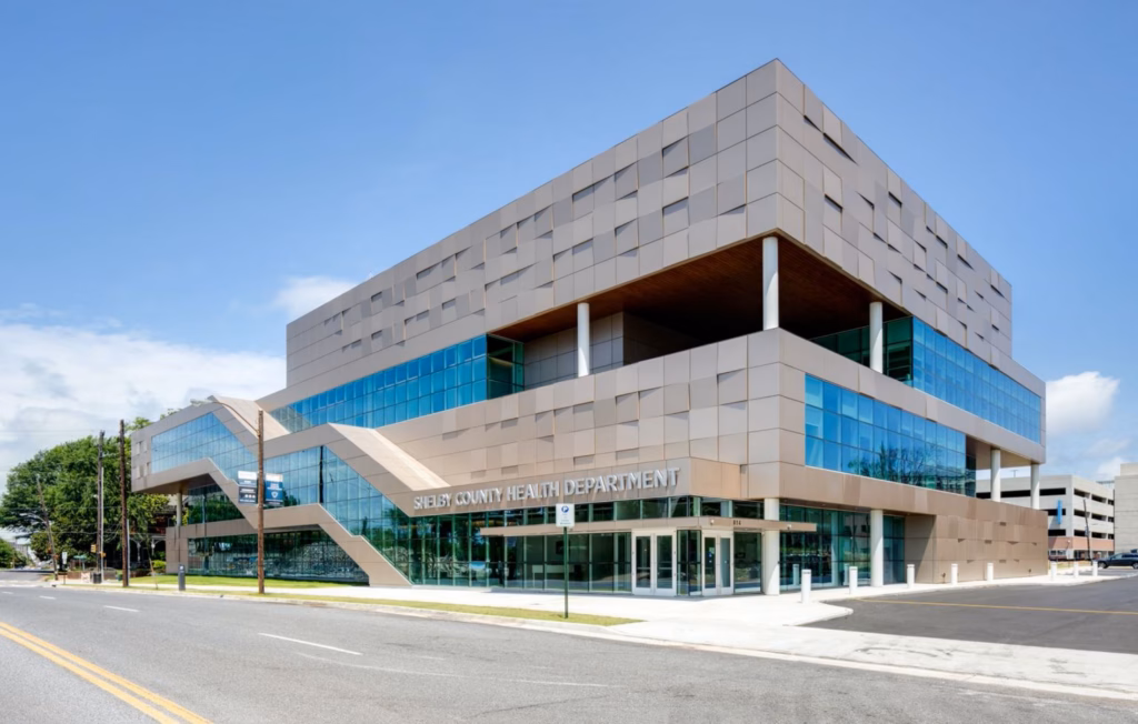 Confirman cuatro nuevos casos de ciclosporiasis en el condado de Shelby